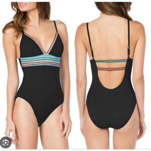 La Blanca Running Stitch One Piece Swimsuit,  8